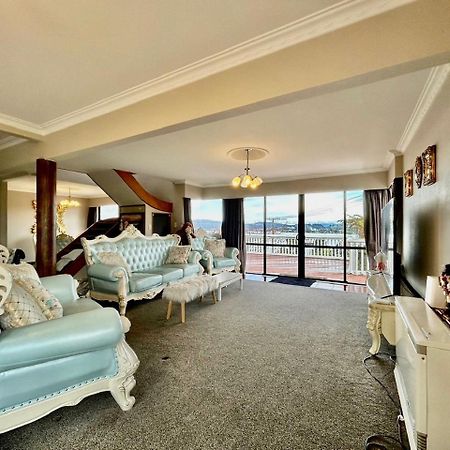 Premium Lake View Home Rotorua Buitenkant foto