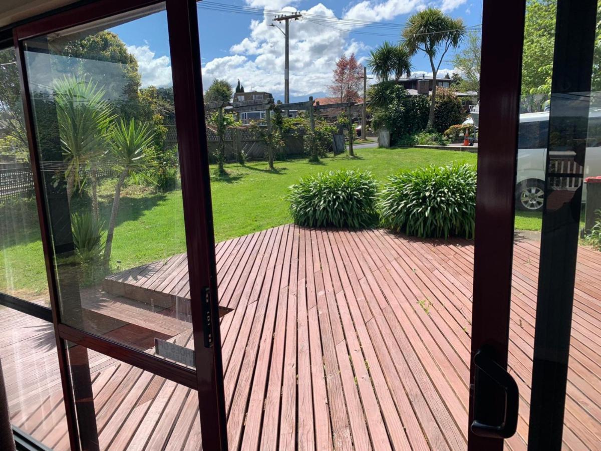 Premium Lake View Home Rotorua Buitenkant foto
